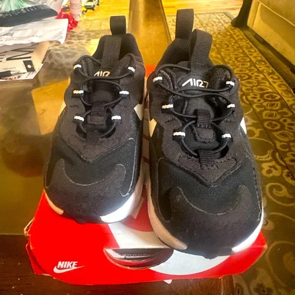 Nike Air Max 270 RT Size 6 - Picture 1 of 5